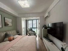 海泰苑北外滩新上好房跟豪宅做邻居,精装拎包入住,看房随时方便