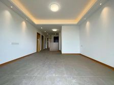 侨信云起 开车距离深圳22号地铁黎光站一公里 视野开阔..