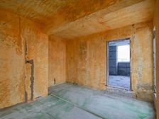 博爱路+北郊 顶复空中墅 毛坯房 配套成熟 交通便利