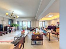 珠宾花园 4室2厅 189.55平