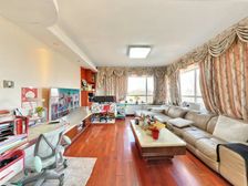 龙景湾丁区电梯洋房 2室2厅 大阳台 价格可谈