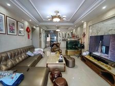 碧桂园翡翠湾一期婚房4居室 采光充足南中间楼层