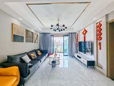 精装大平层 拎包入住 两梯两户 出门既校门龙湖商营业中