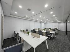 39.9元绿地领海大厦特价房,197平3加1格局20人工位。