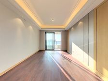 新房新房新房,好位置,好楼层,精装修交房,没有住过人