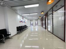 亦庄地铁口甲级写字特价招租精装带隔间可实地注册