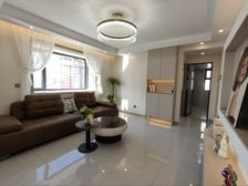 大社区电梯房12楼精装修通透三室两厅可议价可贷款拎包入住