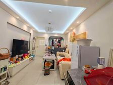 花果园C区19栋 带空调精装修两室 北宫旁 3楼 商住两用