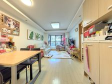 金隅万科城三期2室1厅南北