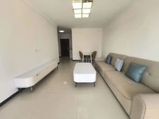 四中 信誉楼对面 康弘名邸 精装老证带全部家电盛世桃城新苑