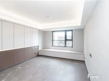 保利龙湖景玥府 洋房 洋房 中间楼层 工抵特价 家电家具赠送