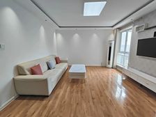 四中怡水园北邻 怡馨园 送两个车位!!好楼层精装两居 老证