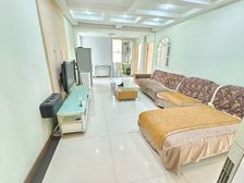 人和该 科普大厦电梯房 三室一厅 精装修 178万元出售