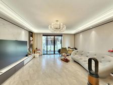 五洲花城三期 4室2厅 145.13平