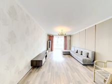 海景公寓 海河边品质小区 小区绿化率极高 价钱历史新低