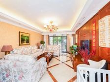 中间楼层,三开间朝南,采光无遮挡,精装装修,拎包入住