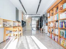 静安府(东区) 南北通透 双卫格局 精装修 楼龄新 停车方便