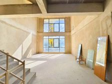 盘龙江畔双拼别墅 四层带车库花园200平米 南向采光日照充足