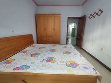 怡水园北邻十九中东邻蓝钻公寓2楼好楼层送车库