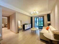 门店 :蟠龙三房二厅两卫,送车位,低当时买进价,有钥匙 急