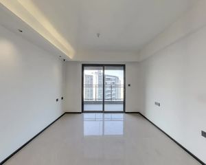 美的云璟 新出三居室 有证无高税 正南向 采光充足 无记录空