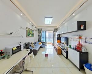 光明金城大第花园3室2厅,拎包入住,车位充足,人车分流