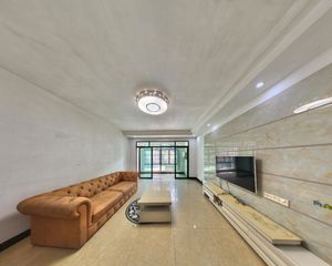 怡翠花园143方大三房 户型方正 南北通 有钥匙 随时看房