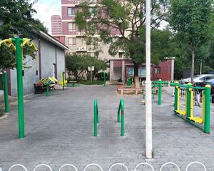 丰台-宋家庄 :顶秀金石家园