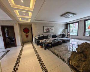 亢龙骏景A区天鹅堡低密度社区公摊小带地下室老本可贷款!
