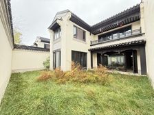 西安主城区 中式合院别墅 大花园 带露台 融创揽月府四期别墅
