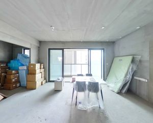 急售大四房横厅户型,双地铁和大型商业体,楼下深实验,看房随时