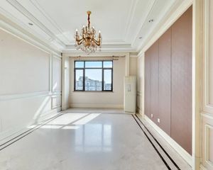 中海苏黎世家 户型好,已装修,可按揭,户型好