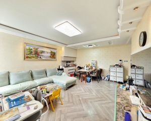 全南向 二居室 全明户型 自住,保护良好,视野看浮山