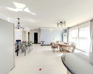 金色客户伍仟 吉祥花园东区一期 二层 大三居不临街 满五可看