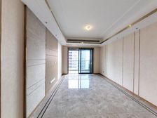 凤起和鸣双阳台,好楼层采光不遮挡,看房方便