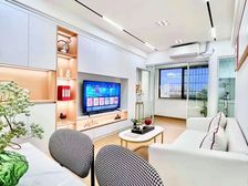 地铁0距离,现楼,现租4000,带独立红本,来电可看房