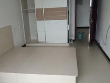 直隶花园 南向高层两居 精装108平H户型 仅售64.6万