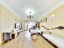 金科廊桥水岸 3室1厅 顶层带阁楼 使用面积150多平