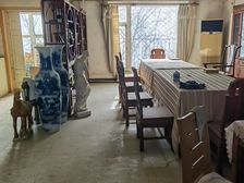 华凯苑别墅 简装修上下两层 花园 100平 随时看房有钥匙