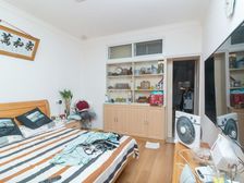 沪东新村 双天井 小区后排 户型正气 看房方便