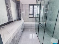 (新出 捡漏 急售)万科瑧湾汇 婚房装修未入住 包税带车位