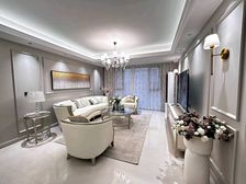 黄石港万达华府,125平法系轻奢风带中央空调护墙板,全屋家私