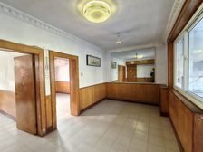 七中 康复街 区委2室1厅带小房老证