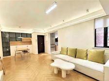 天山新苑 刚需两居 商业配套齐全 近地铁 中间楼层采光好