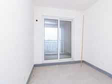 新出保真 房东急卖低市场价 大刀砍包税带车位 可改签 公司缺