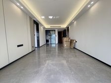 开发区 建龙高地 南向精装四房两厅两卫 全新未入住