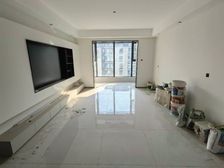 带车位 证过二 精装修没住过宝德和园洋房 价格可仪