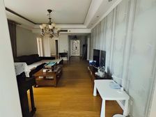 费用0.5% 时代奥城前排 近地铁 满五 南北通透 出国