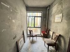 星河传说旗峰天下紫荆苑 191平4居 南西向毛坯 着急出售