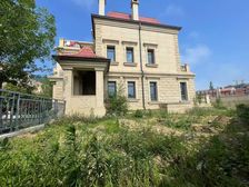 崂山松岭路 海德堡君麓 西户大别墅 有钥匙 价格很便宜